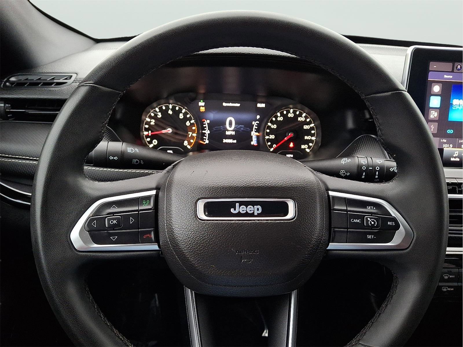 Used 2022 Jeep Compass Latitude AWD/4WD image 7