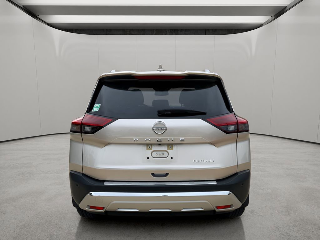 Used 2023 Nissan Rogue Platinum FWD image 4