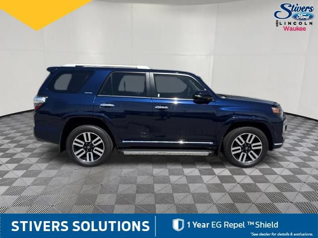 Used 2024 Toyota 4Runner Limited AWD/4WD image 5