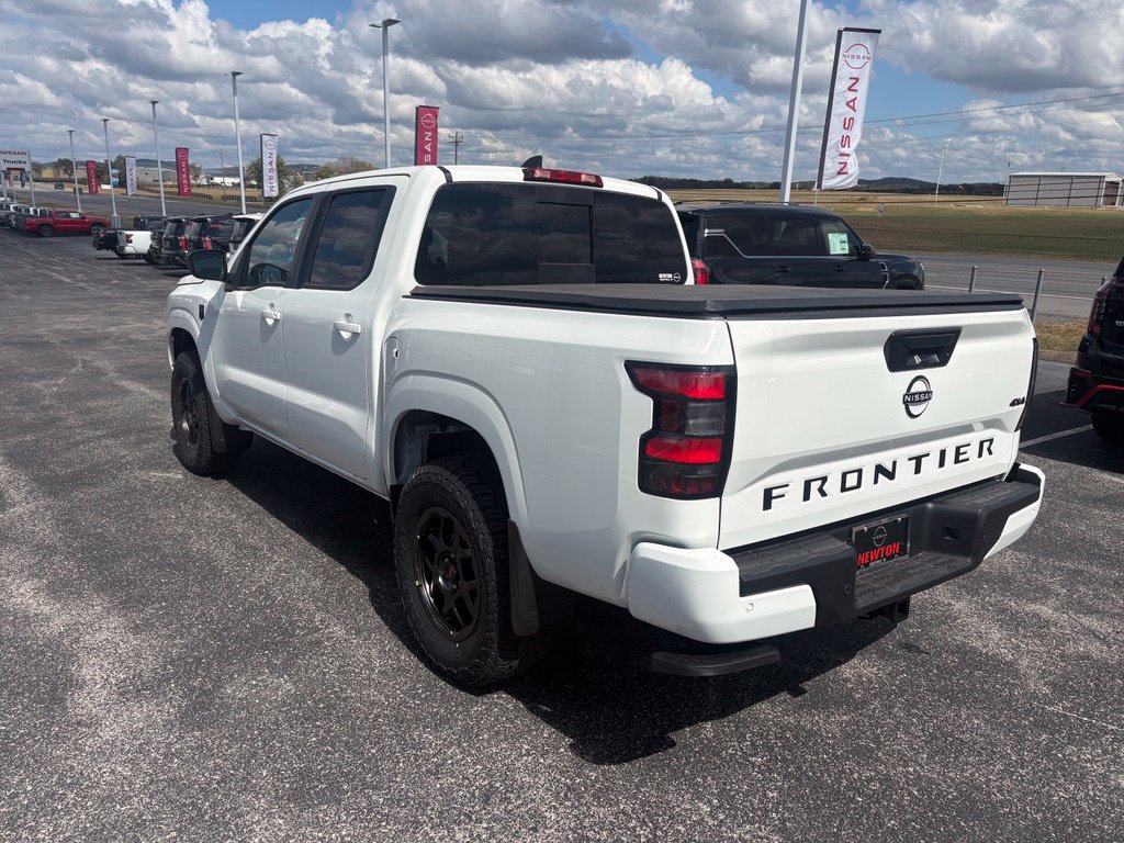 New 2026 Nissan Frontier SV w/ Tow Package AWD/4WD image 7