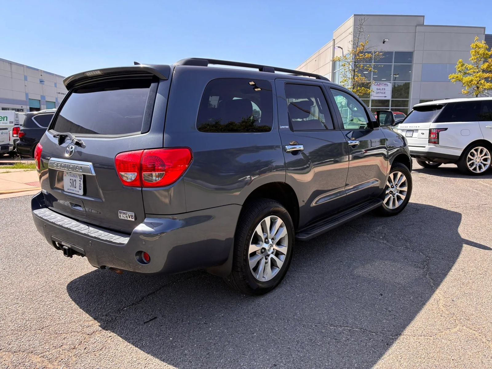 Used 2010 Toyota Sequoia Limited AWD/4WD image 6