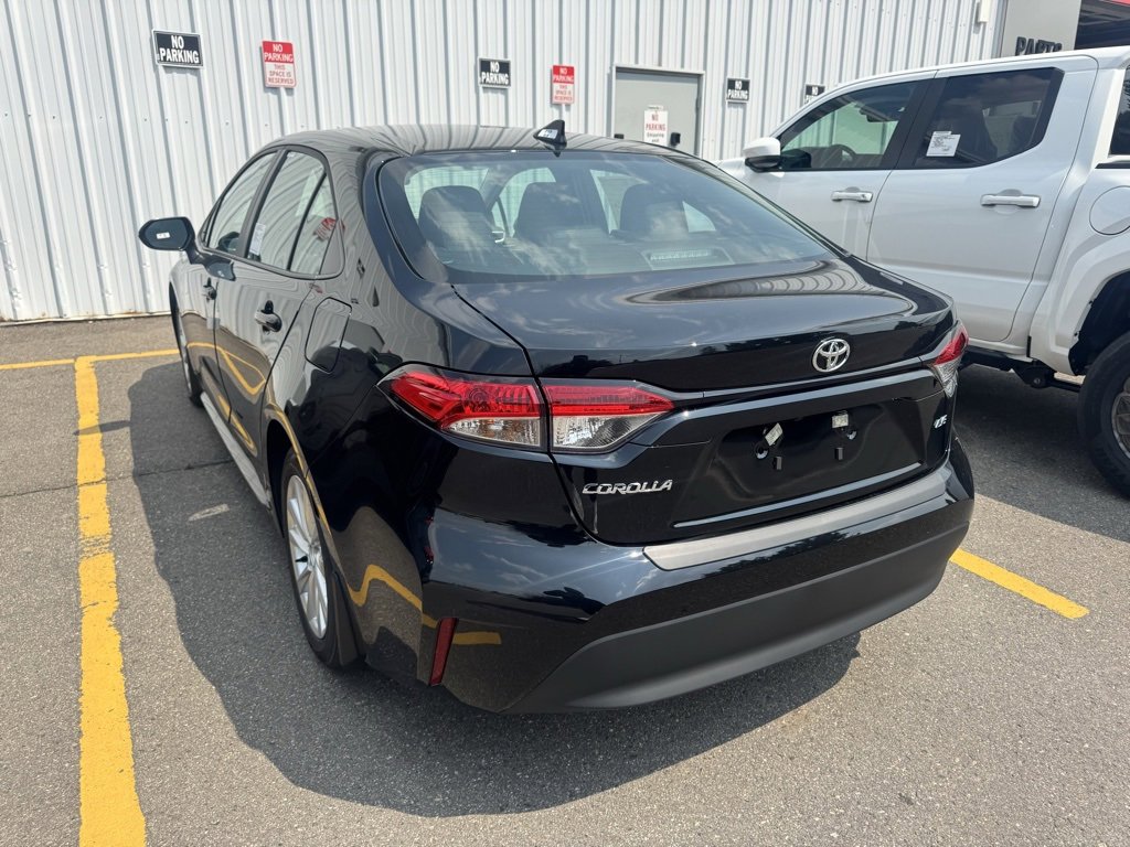 New 2025 Toyota Corolla LE w/ LE Premium Package image 4