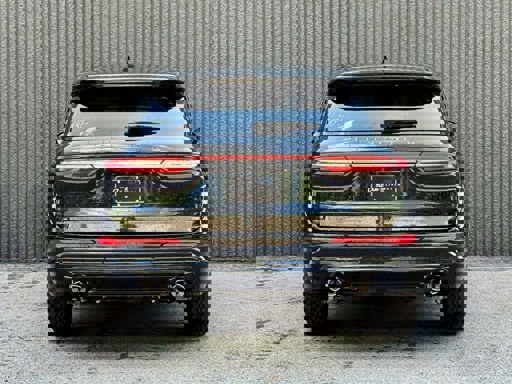 New 2025 Lincoln Corsair Grand Touring image 4