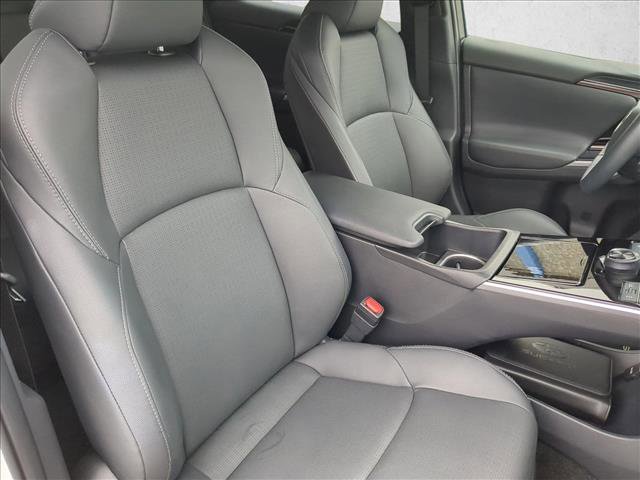 Certified 2024 Subaru Solterra Touring image 28