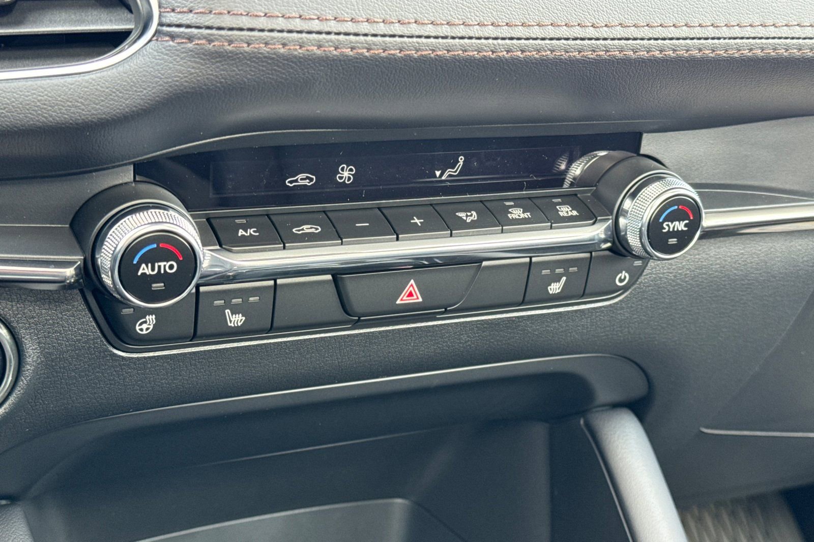 New 2026 MAZDA MAZDA3 2.5 Turbo Sedan w/Premium Plus AWD/4WD image 16