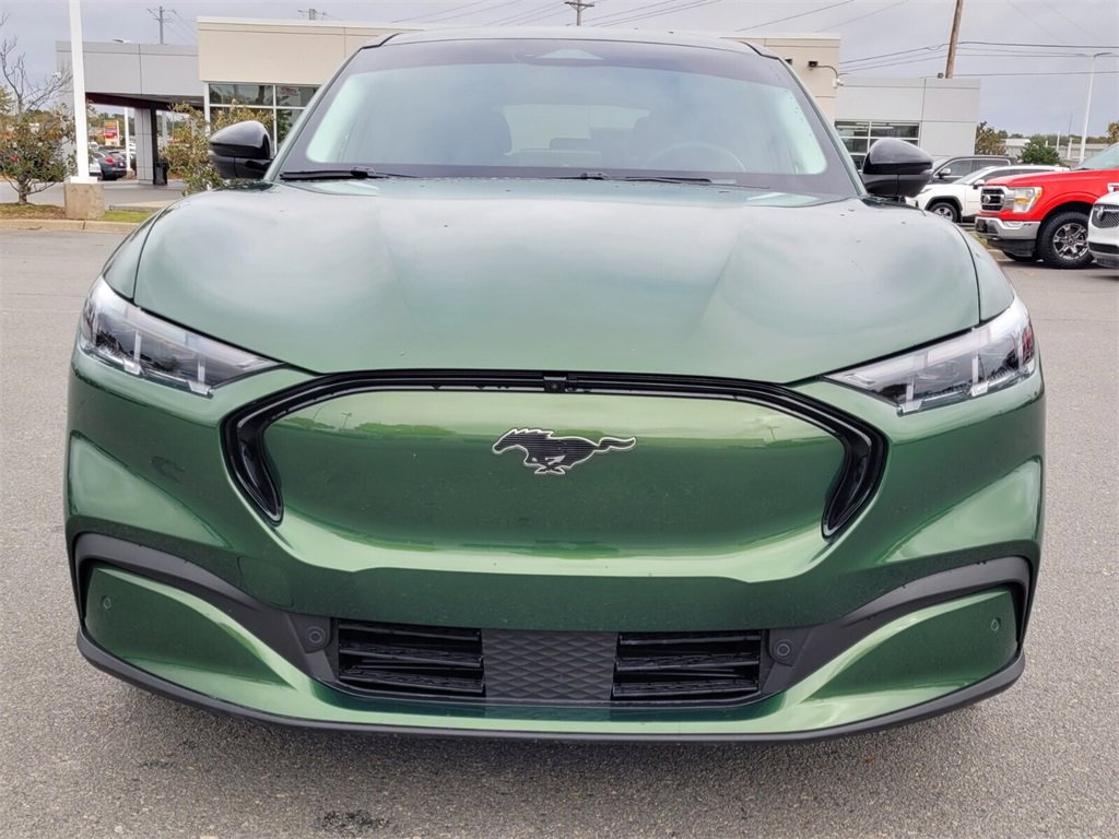 Used 2025 Ford Mustang Mach-E Premium image 12