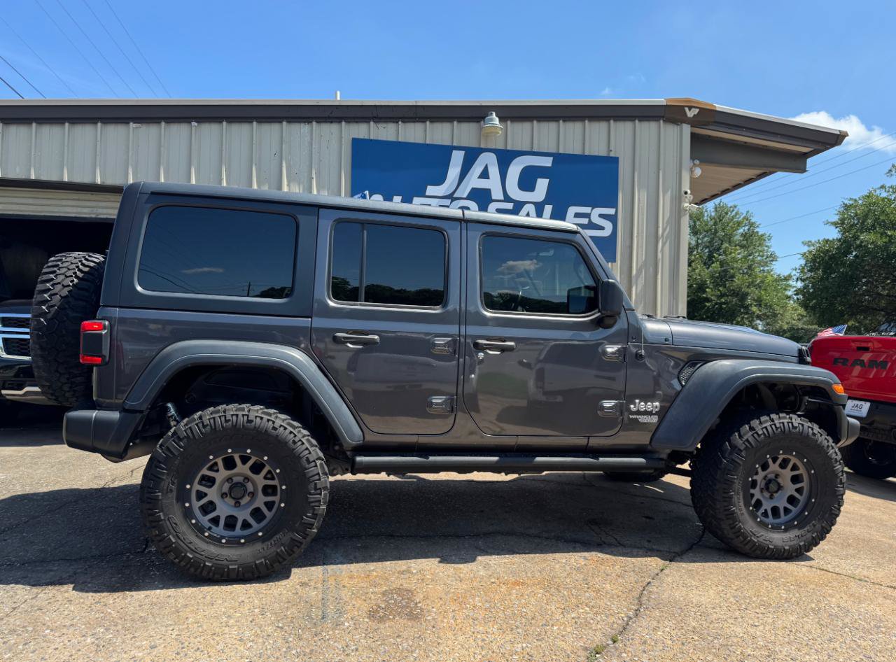 Used 2018 Jeep Wrangler Unlimited Sport S AWD/4WD image 8