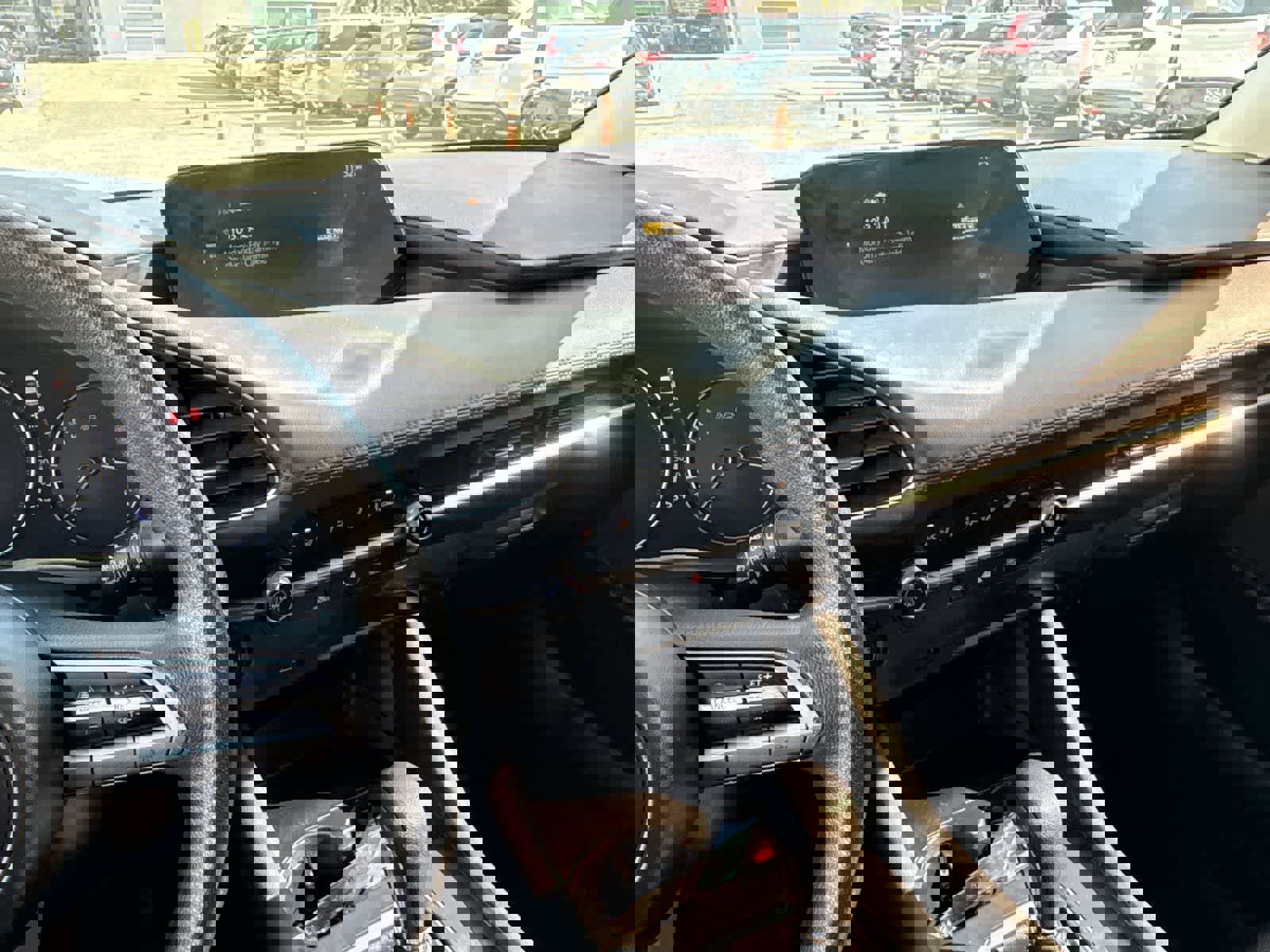 Used 2020 MAZDA MAZDA3 Sedan image 15