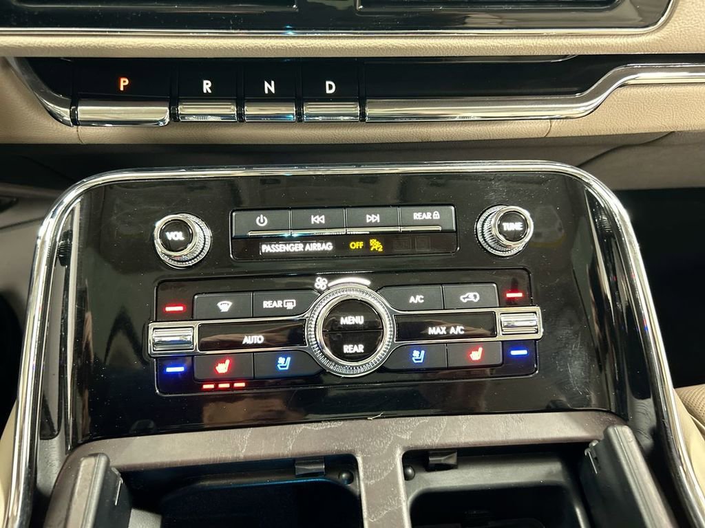 Used 2024 Lincoln Navigator Reserve image 17