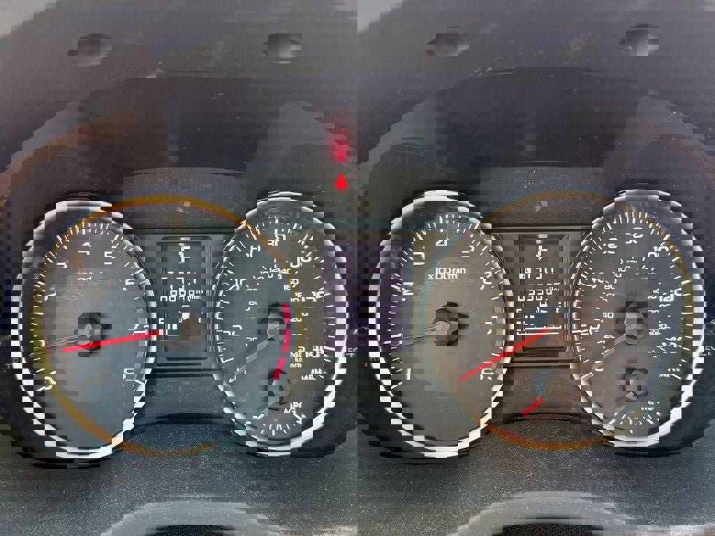 Used 2014 Subaru Crosstrek 2.0i Limited AWD/4WD image 18