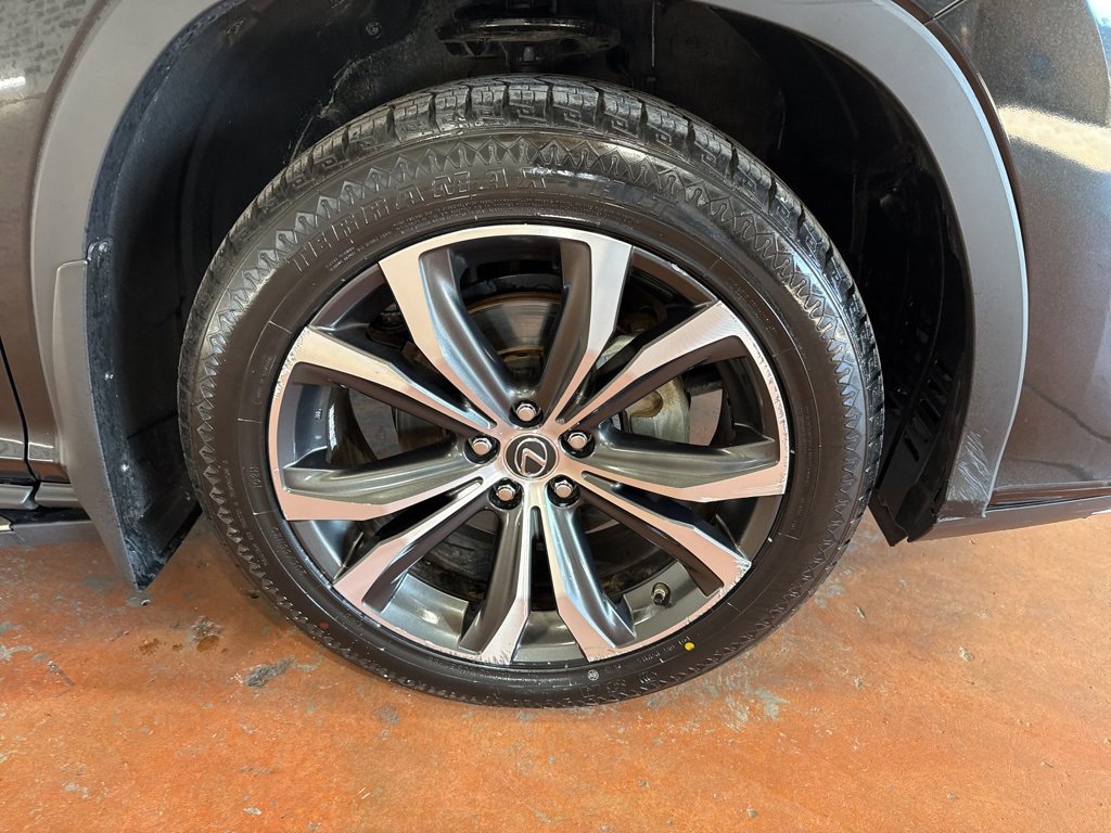 Used 2020 Lexus RX 450hL AWD w/ Premium Package image 10