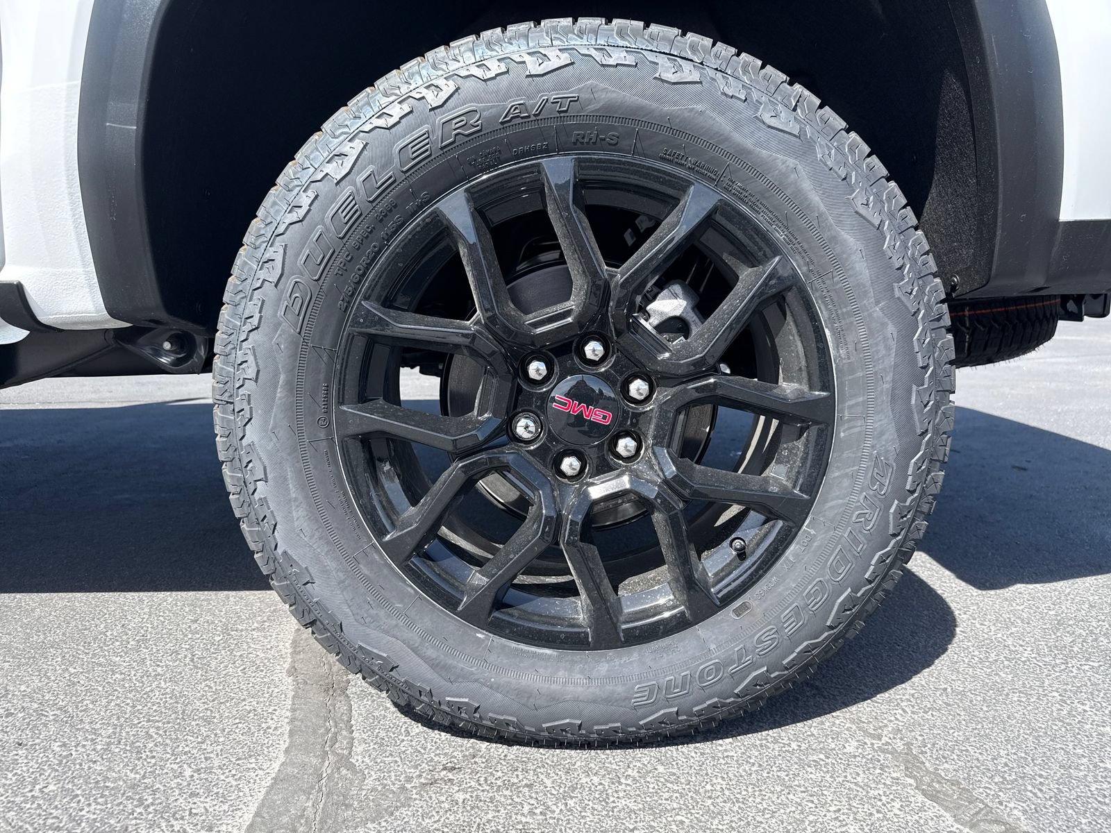 New 2026 GMC Canyon AT4 AWD/4WD image 41