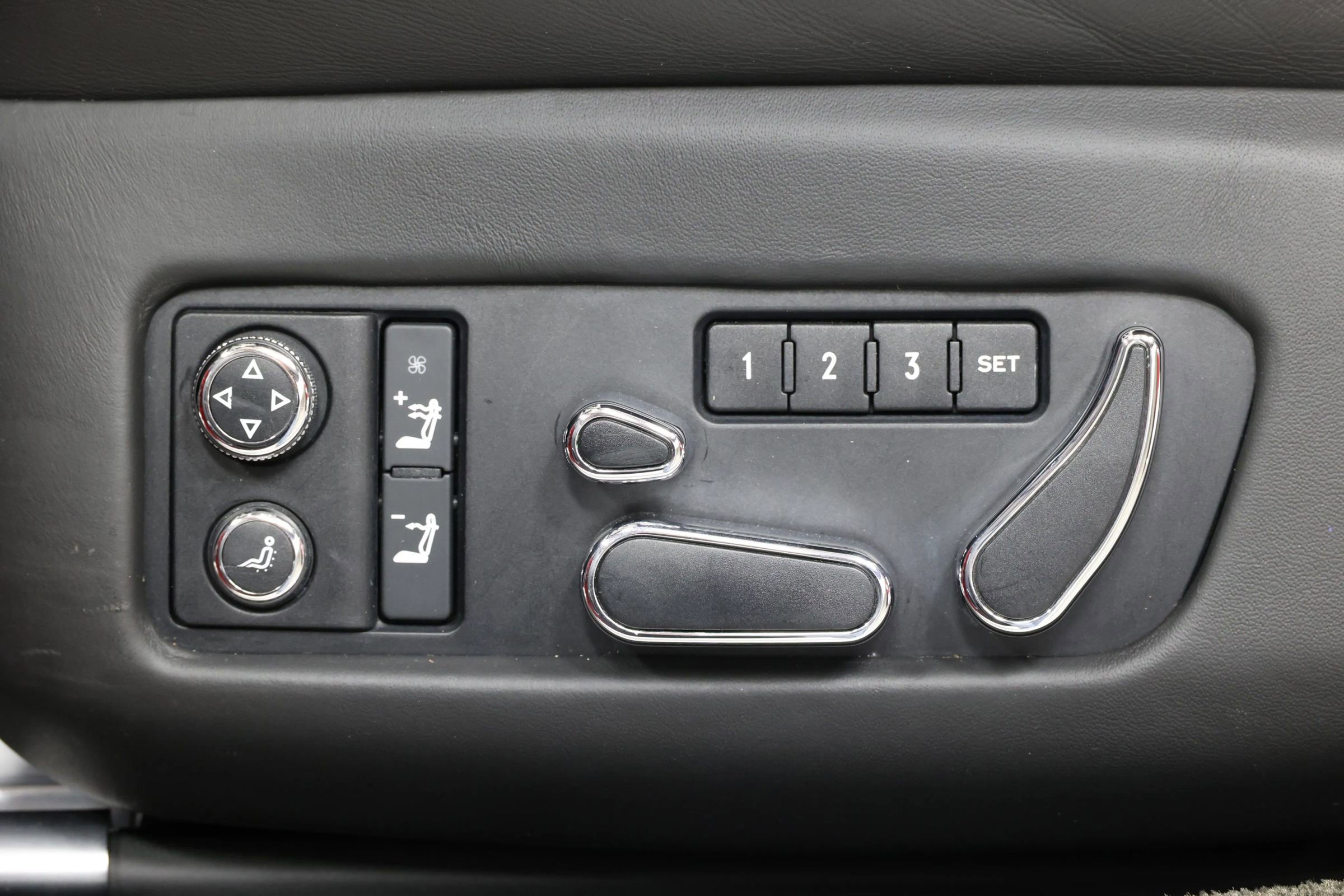 Used 2014 Bentley Continental GT V8 S AWD/4WD image 14