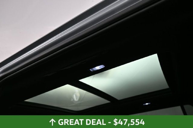 Used 2023 GMC Yukon Denali AWD/4WD image 19