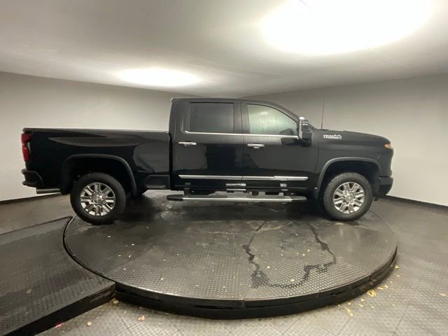 New 2026 Chevrolet Silverado 3500 High Country w/ Technology Package image 8