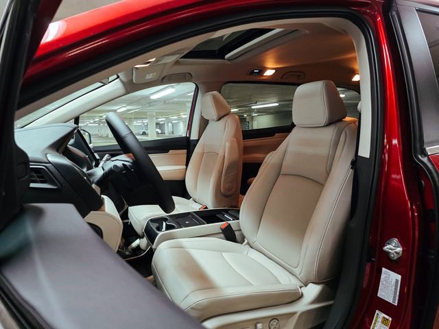 New 2027 Honda Odyssey EX-L image 3