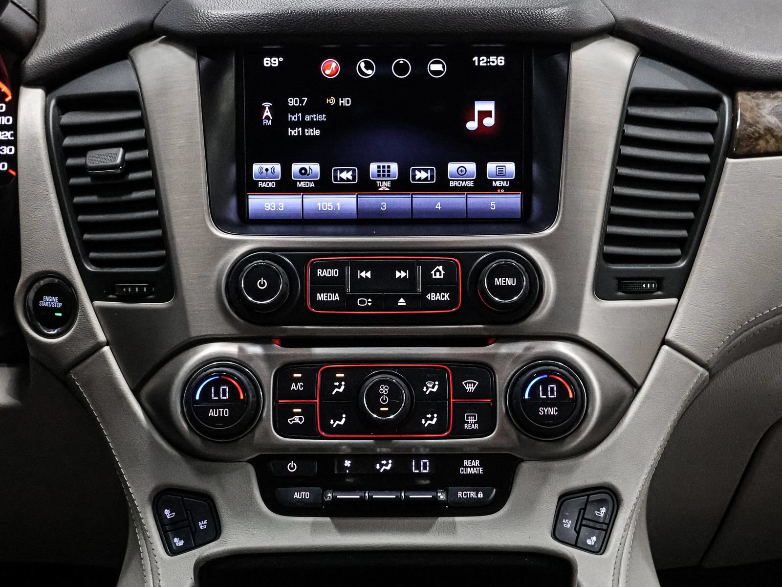 Used 2016 GMC Yukon XL Denali AWD/4WD image 29