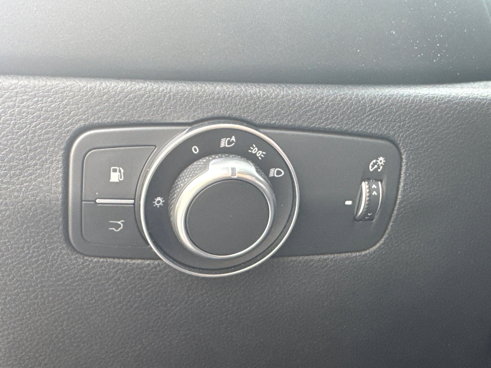 Used 2024 Alfa Romeo Tonale Veloce image 36