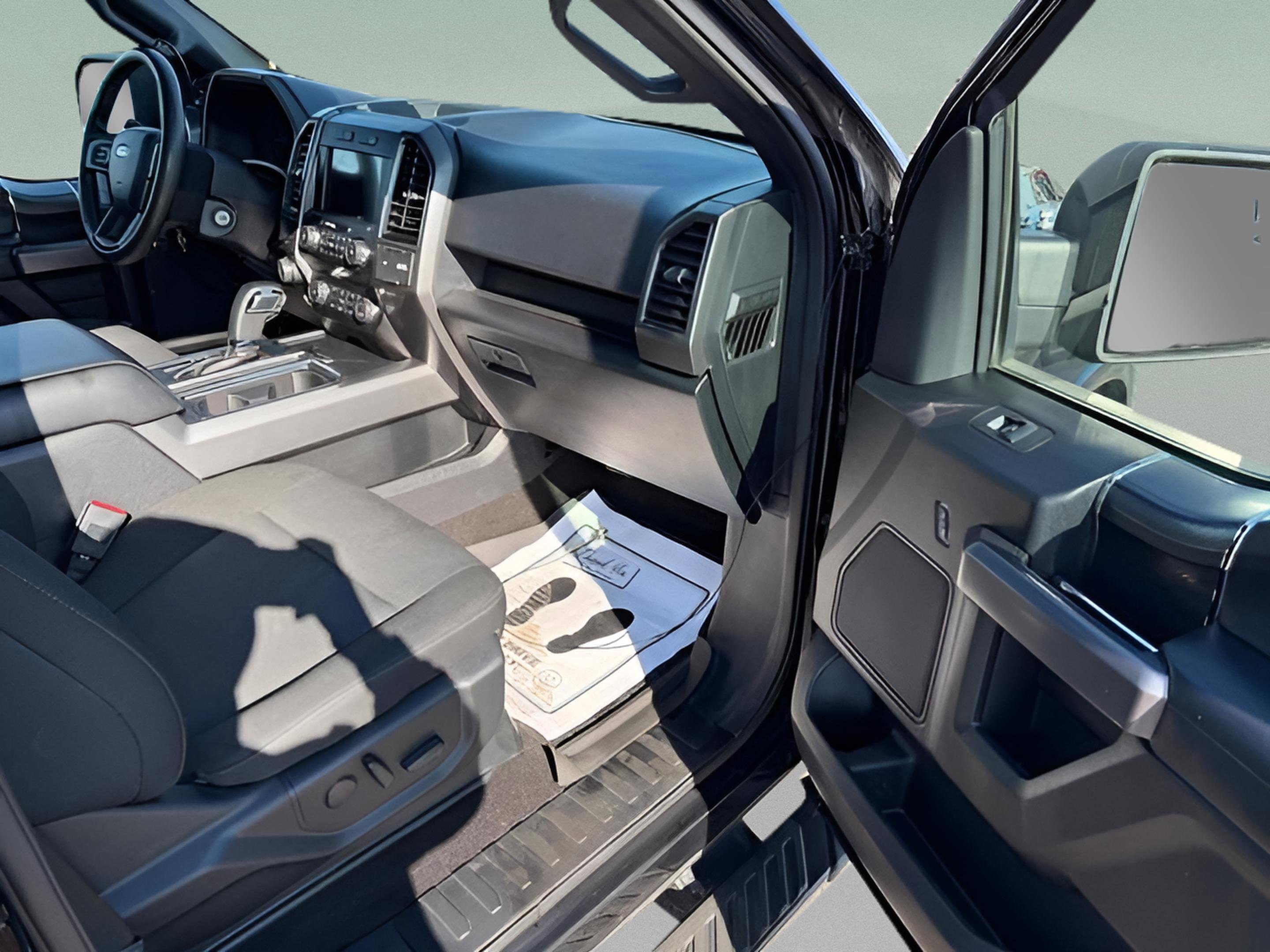 Used 2020 Ford F150 XLT w/ Equipment Group 302A Luxury AWD/4WD image 14