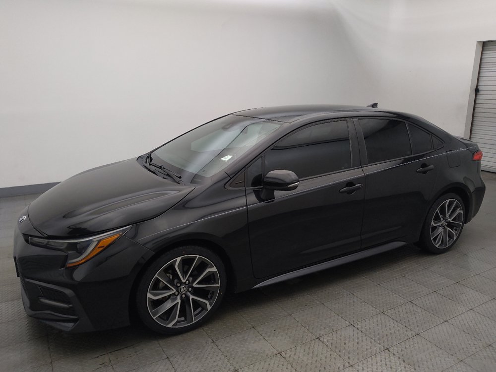 Used 2020 Toyota Corolla SE FWD image 2