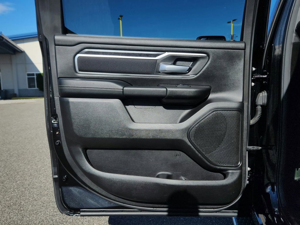 Used 2024 RAM 1500 Big Horn AWD/4WD image 21