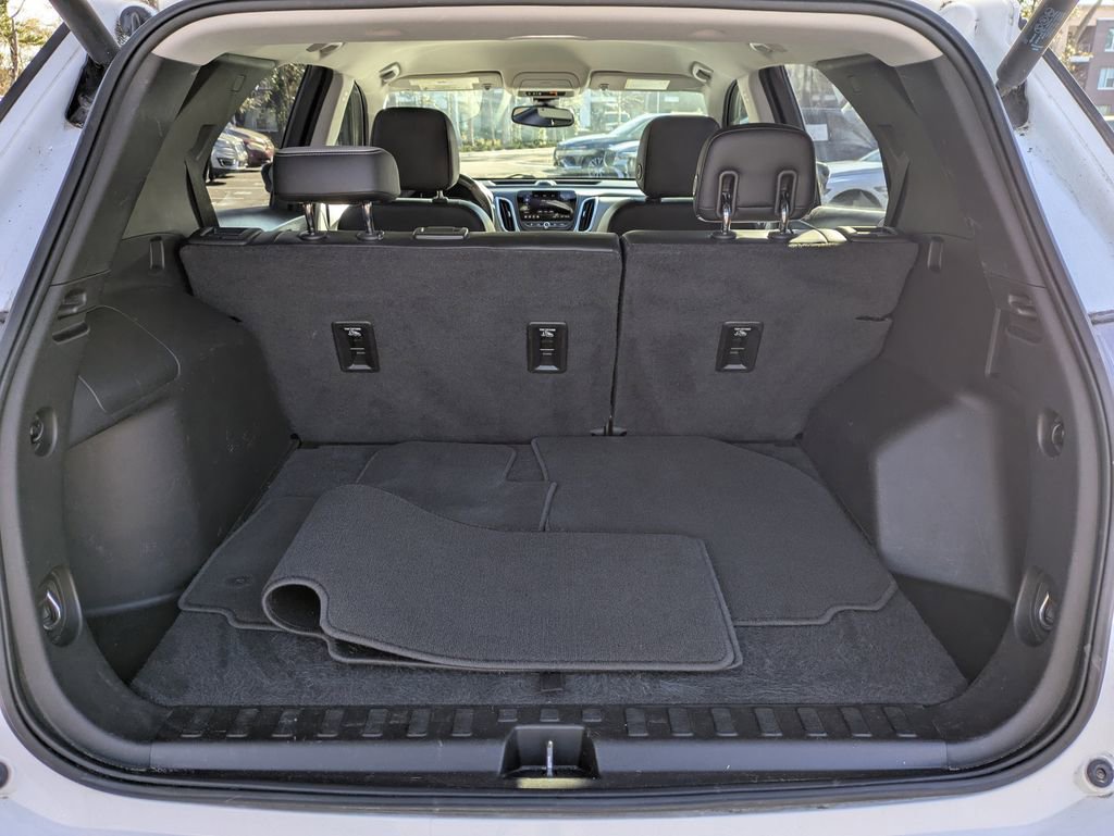 Used 2019 Chevrolet Equinox Premier image 12