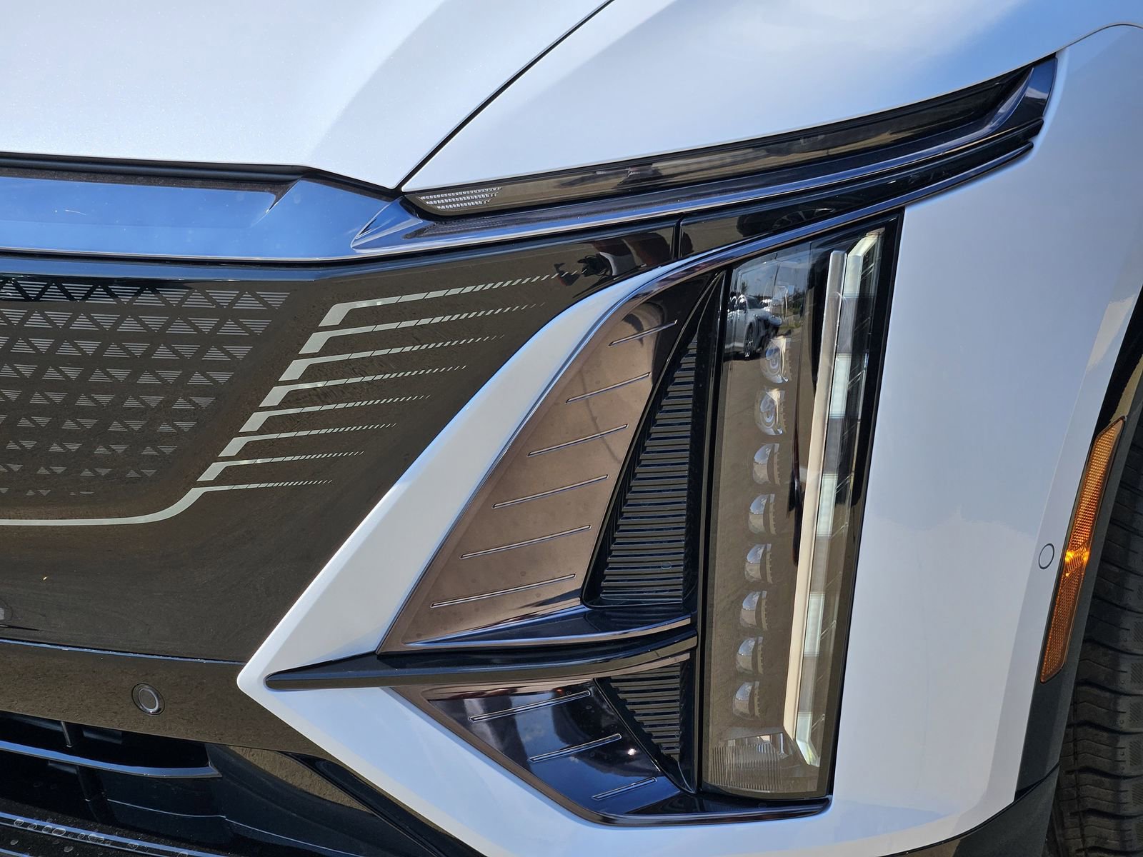New 2026 Cadillac Lyriq Premium Sport image 10