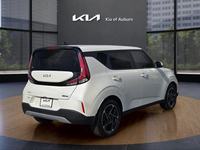 Used 2025 Kia Soul EX image 7