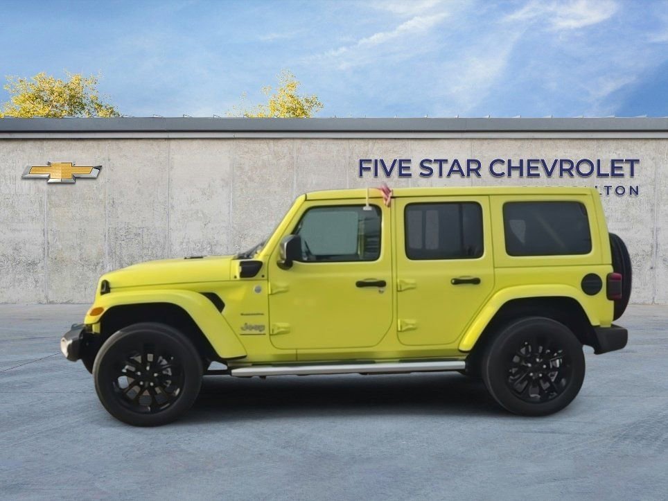 Used 2023 Jeep Wrangler Unlimited Sahara w/ Cold Weather Group image 5