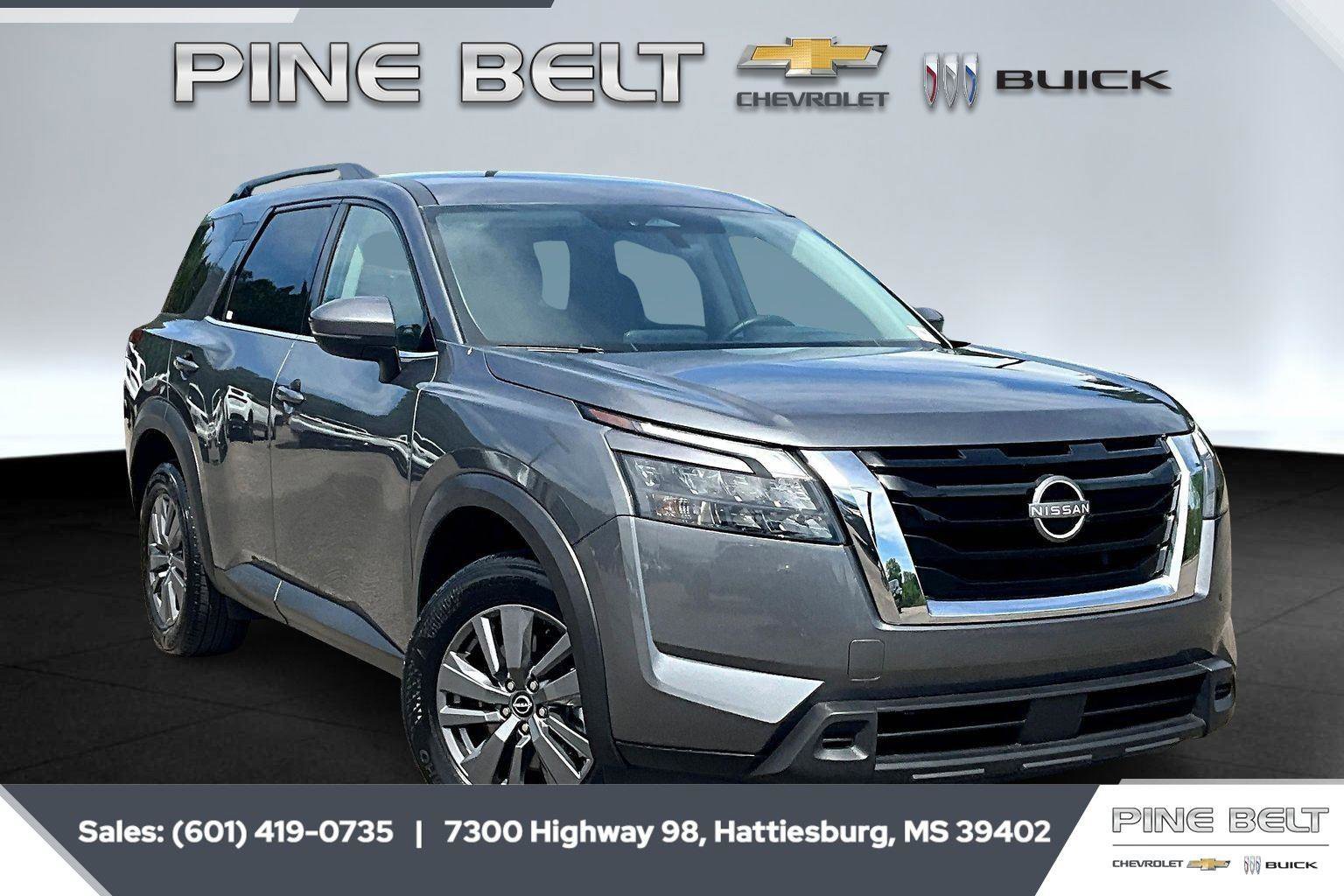 Used 2025 Nissan Pathfinder SV