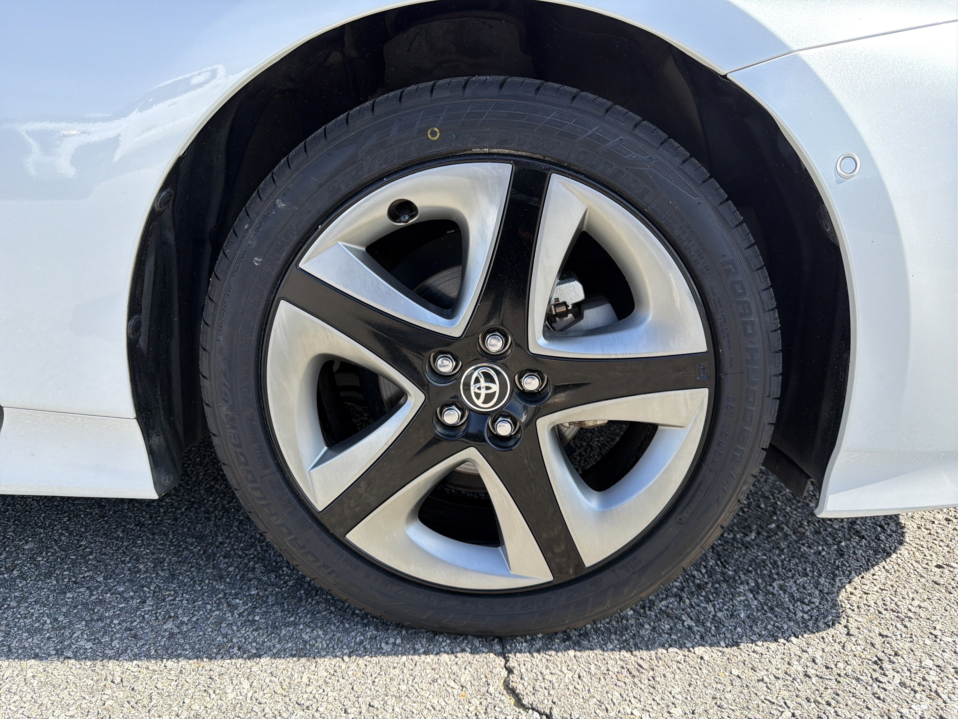 Certified 2022 Toyota Prius Limited image 24