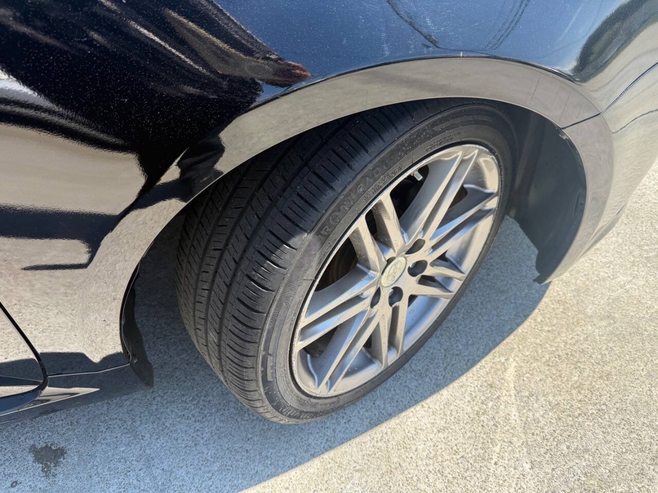 Used 2012 Scion tC FWD image 25