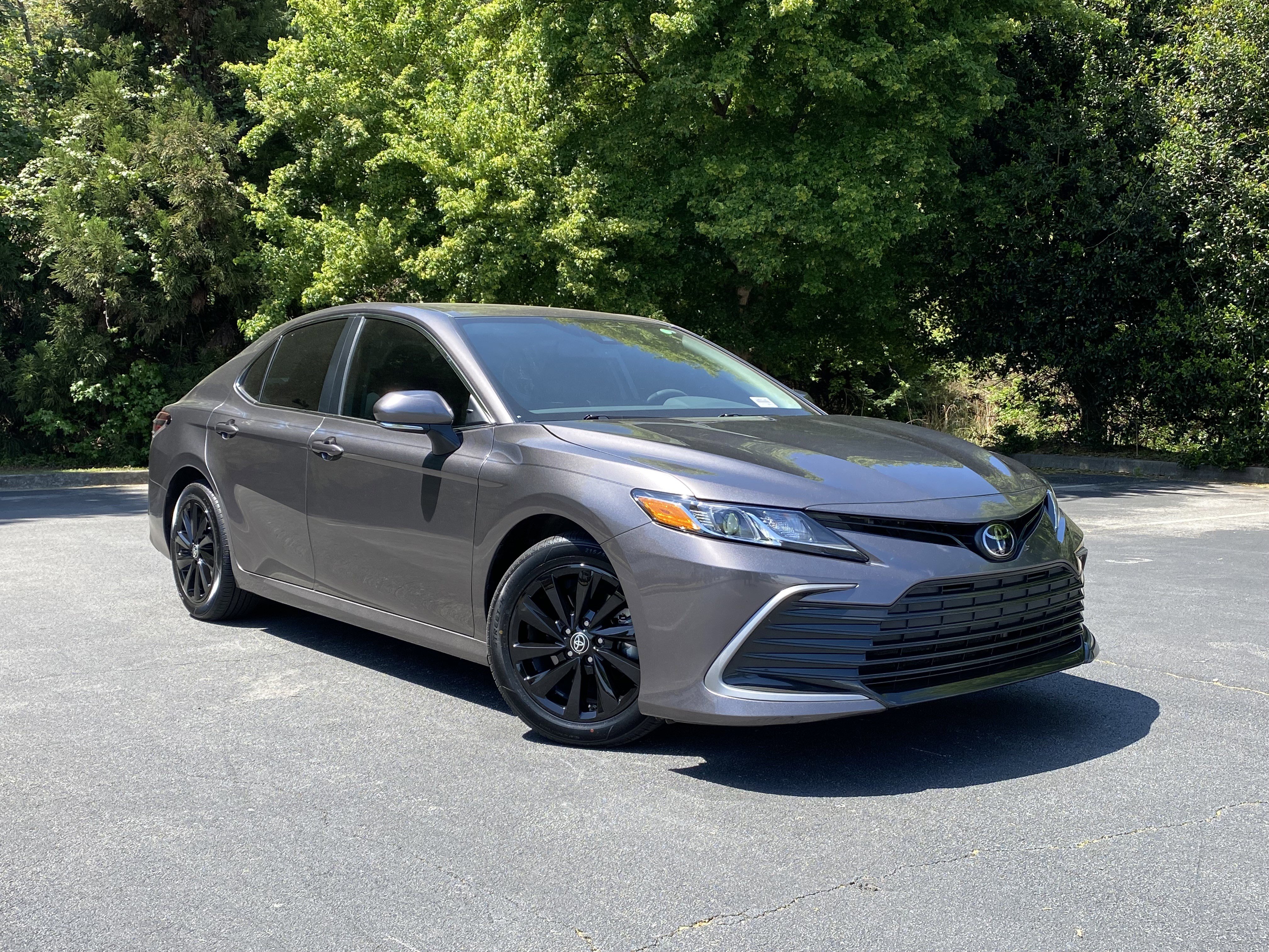 Used 2024 Toyota Camry LE w/ Convenience Package FWD image 42