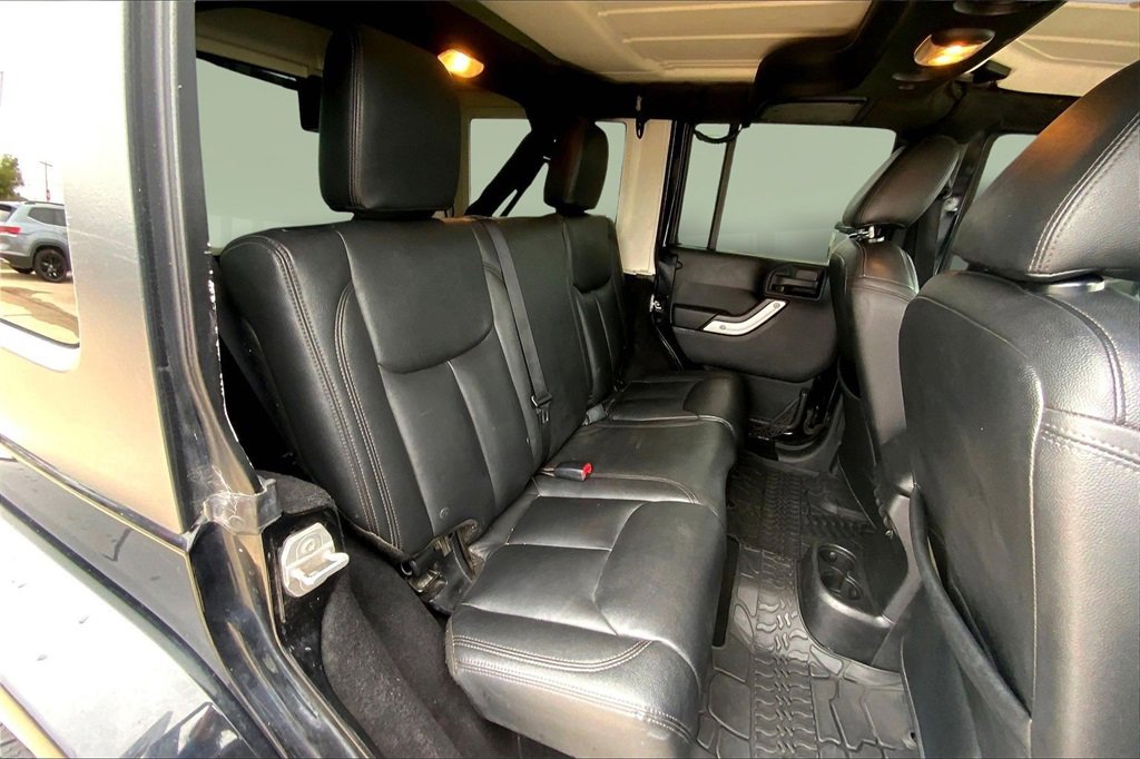 Used 2016 Jeep Wrangler Unlimited Sahara w/ Dual Top Group image 24