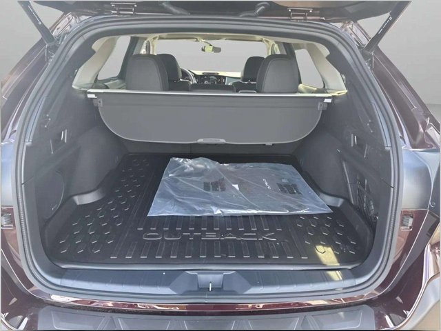 Used 2025 Subaru Outback Limited image 20
