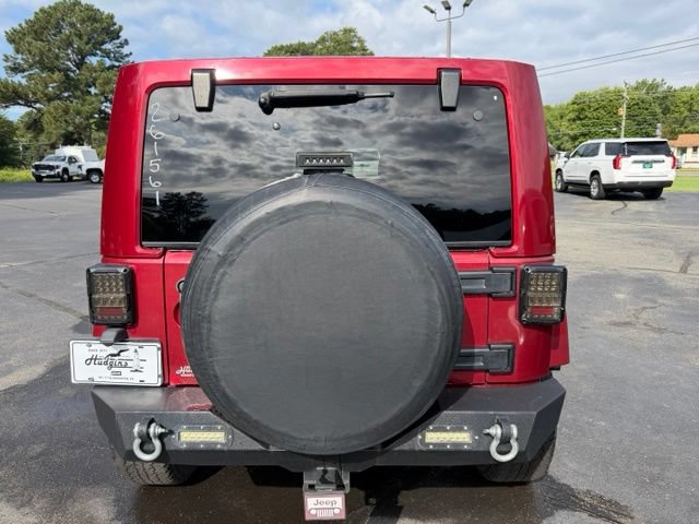Used 2012 Jeep Wrangler Unlimited Sahara w/ Dual Top Group AWD/4WD image 6