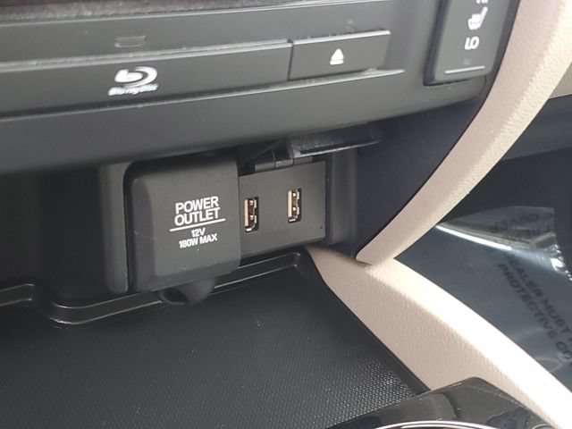 Used 2016 Honda Pilot Touring image 20