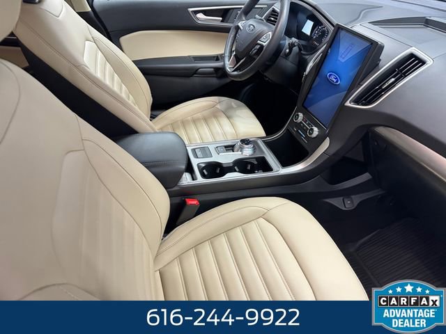 Used 2024 Ford Edge SEL w/ Convenience Package image 4