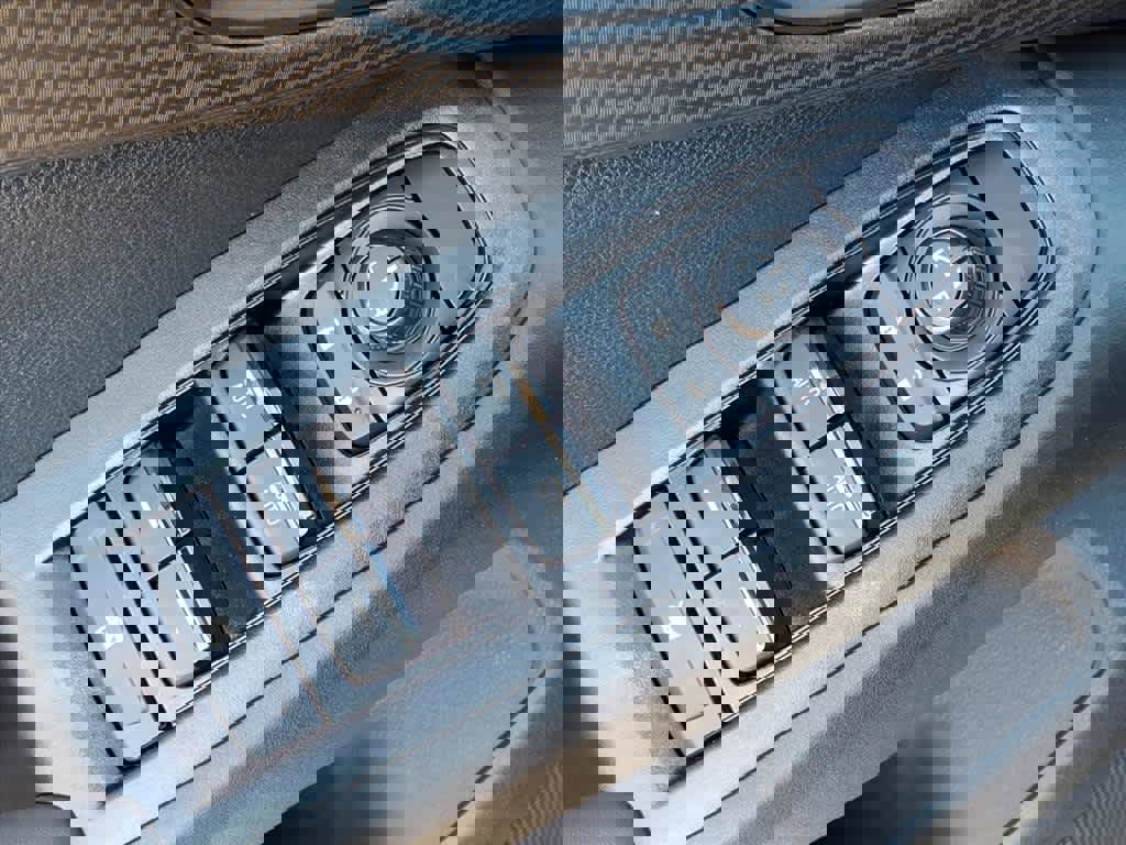 New 2026 Subaru Crosstrek 2.5i Premium image 22