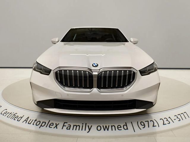 Used 2025 BMW 530i image 6
