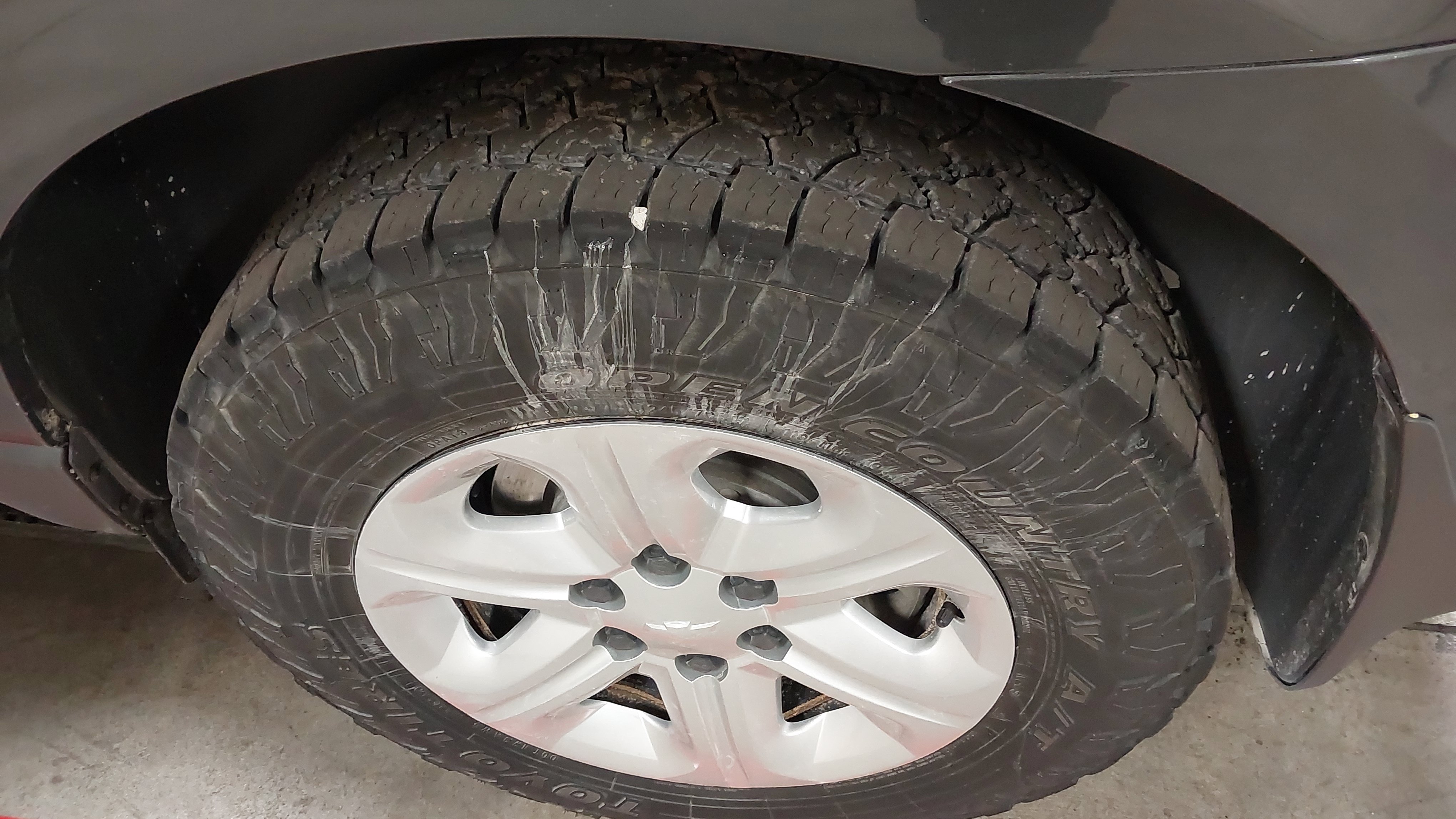 Used 2014 Chevrolet Traverse LS FWD image 33