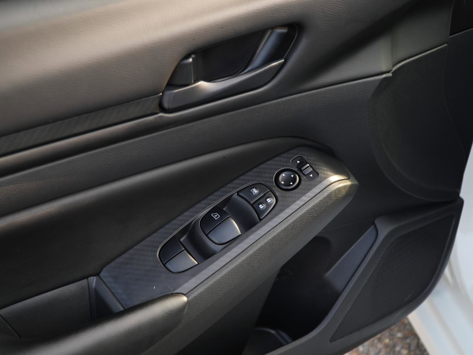 Used 2023 Nissan Altima 2.5 S image 14