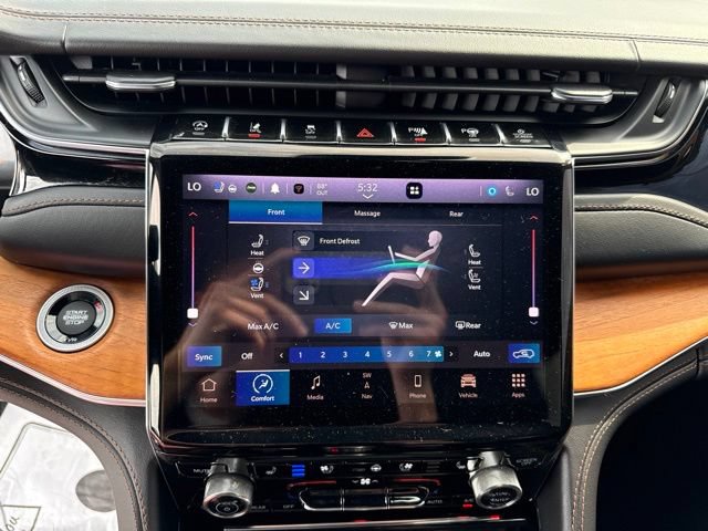 Used 2023 Jeep Grand Cherokee L Summit AWD/4WD image 26