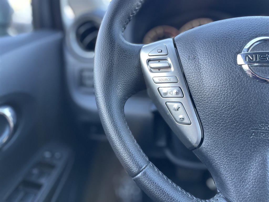 Used 2017 Nissan Versa Note SL image 29