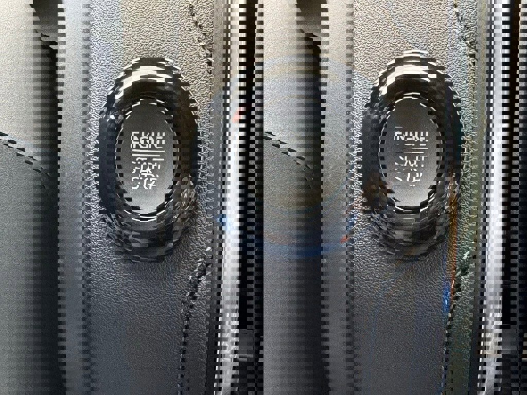 New 2025 Ford Expedition Platinum w/ Stealth Performance Package image 6