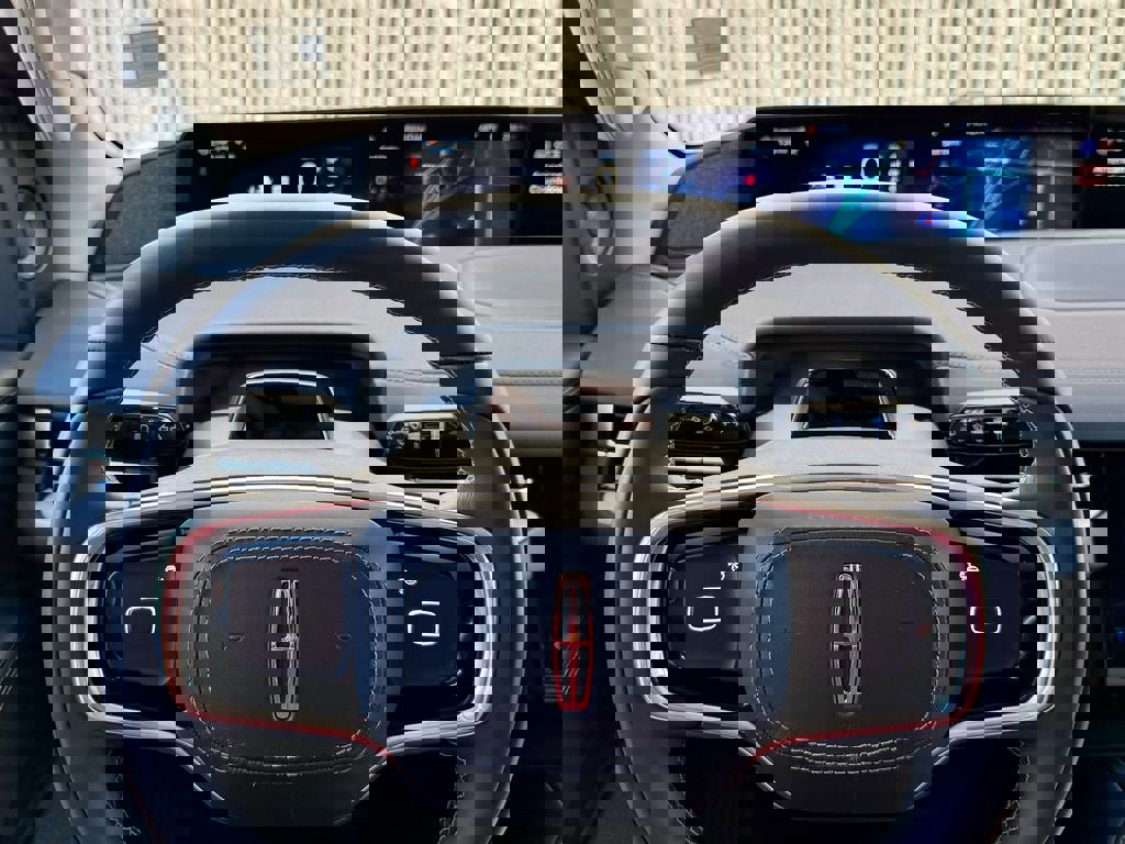 New 2025 Lincoln Navigator L Reserve image 30