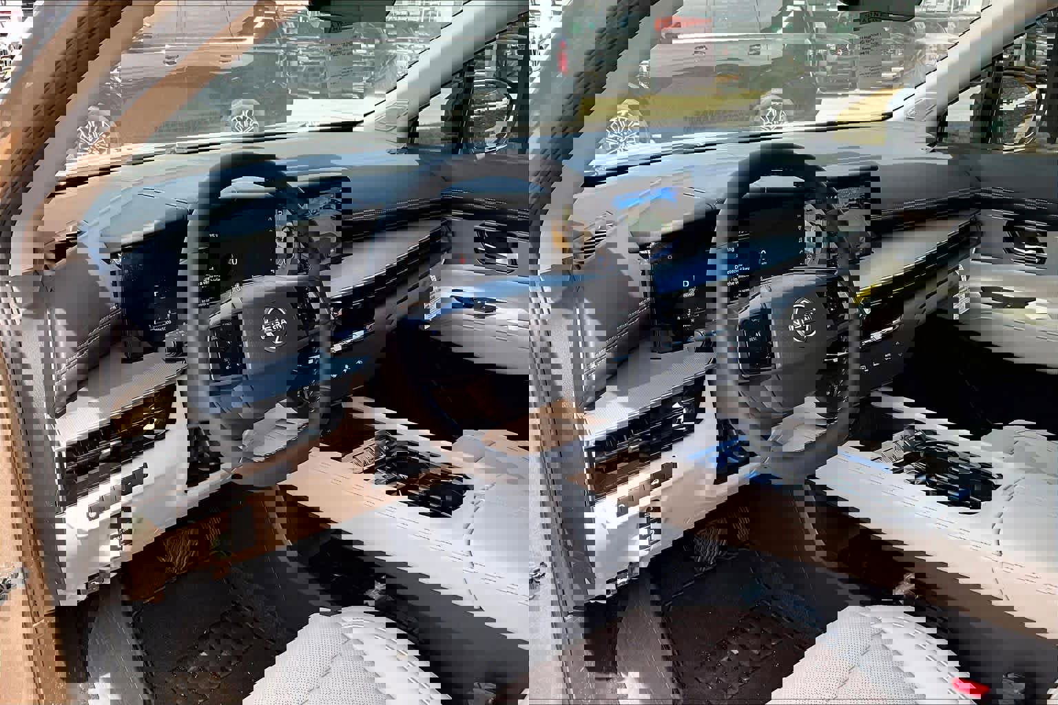 New 2026 Nissan Murano SL image 8