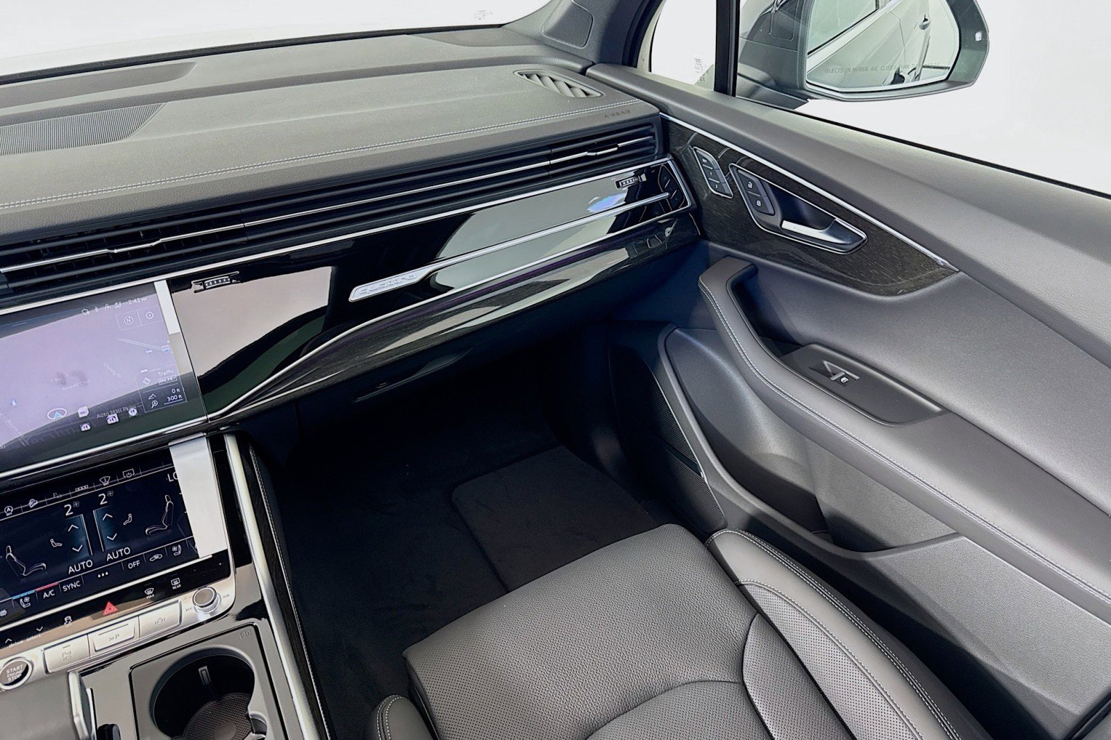 New 2025 Audi Q7 3.0T Prestige image 21