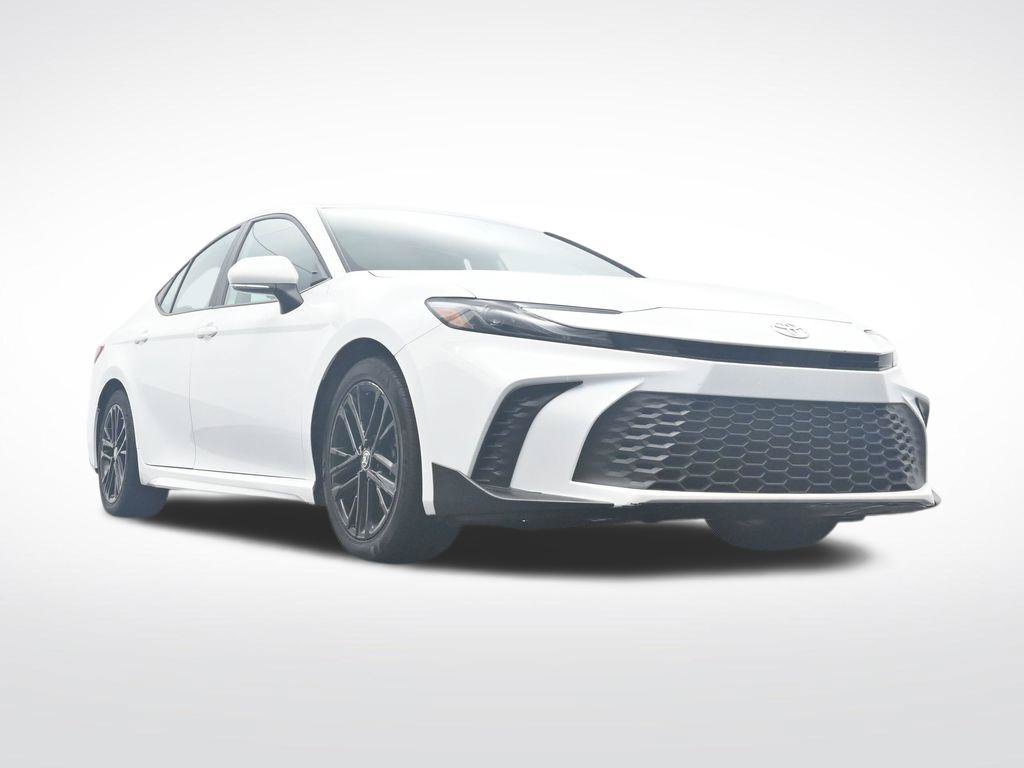 Used 2025 Toyota Camry SE FWD image 32