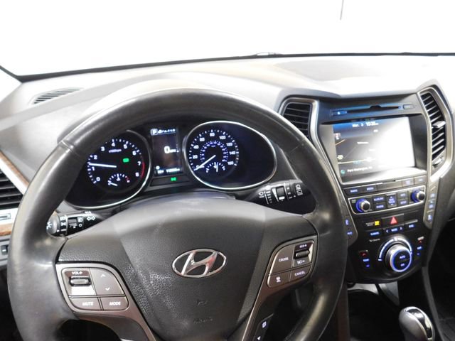 Used 2017 Hyundai Santa Fe Limited image 30